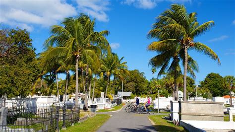 Key West Cemetery in Key West, Florida | Expedia