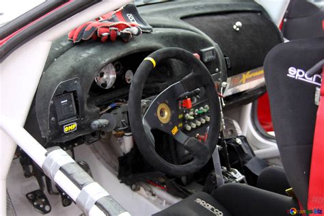 Sports rally car inside free image - № 5202