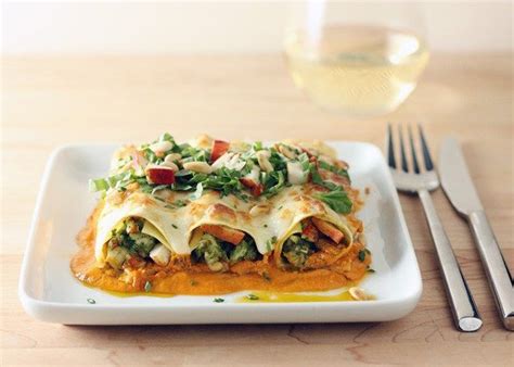 Lobster Cannelloni with Pesto, Rosé Sauce and Toasted Pine Nuts ...