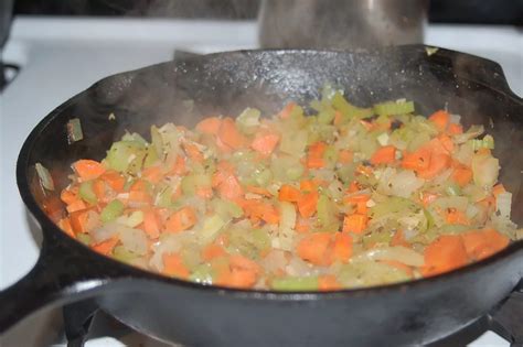 Tomato Mirepoix Soup | SummerChilde