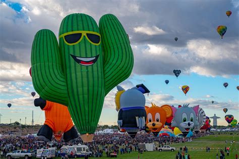 Ultimate RVers Guide to the Albuquerque International Balloon Fiesta | Adventurous Way