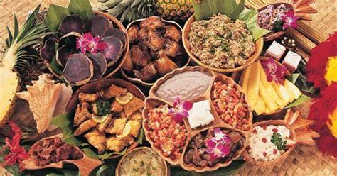 Hawaii: The Luau Menu | Hawaiian luau food, Luau food, Traditional hawaiian food