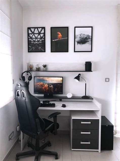 Best Graphic Designer Desk Setups - Graphic Pie