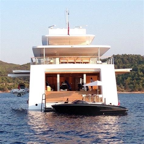 VENUS Yacht • Steve Jobs' $120M Superyacht