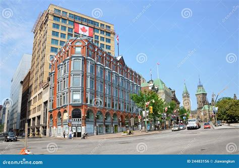 Downtown Ottawa Buildings And Parliament Editorial Photo - Image: 24483156