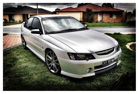 Holden Commodore SS VY:picture # 2 , reviews, news, specs, buy car