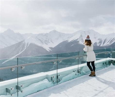 Banff Winter Sightseeing Gondola - Discover Banff Tours