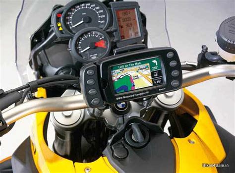 GPS navigation tracking system for bikes in India - Bikes4Sale