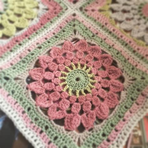 Next project will be a baby blanket in this pattern, I thi… | Flickr