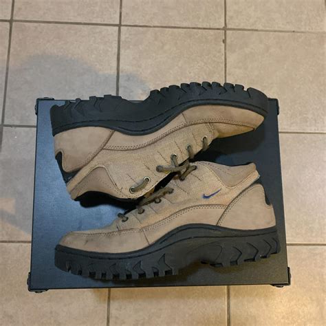 Nike ACG Hiking boots Sample RARE Size 9 No... - Depop