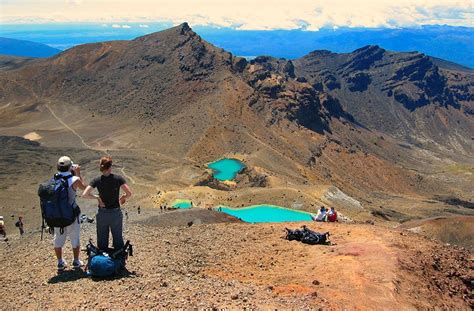 Tongariro Alpine Crossing | Tongariro Crosssing Shuttles return daily ...