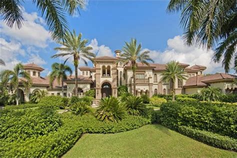 A Palatial Lakefront Mansion in Naples, Florida