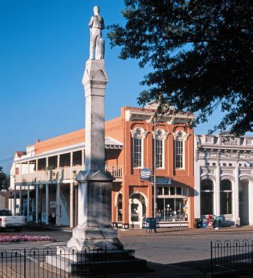 Oxford MS Photo Tour - Town Square