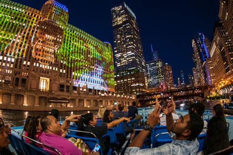 Chicago Night Boat Cruise - Evening & Sunset Boat Tour & Rides