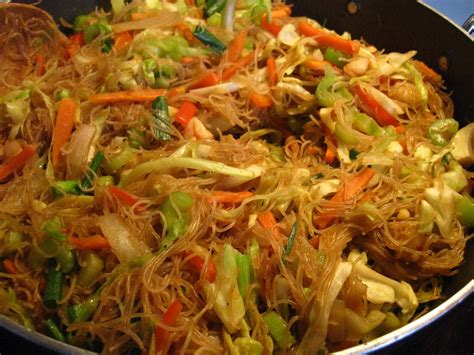 Filipino Recipe: Filipino Recipe Noodles