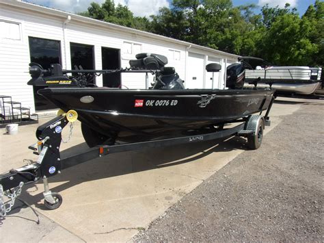 Lund 1875 Pro-V Bass boats for sale - boats.com