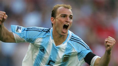 Former Argentina star Esteban Cambiasso analyses the Finalissima ...