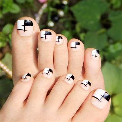 black and white toe nail art | Simple toe nails, Easy toe nail designs, Cute toe nails