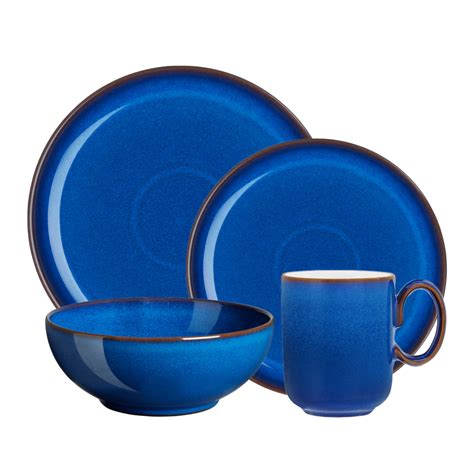 Pin by Jessica Toefield on [home + decor: maybes] | Blue dinnerware ...