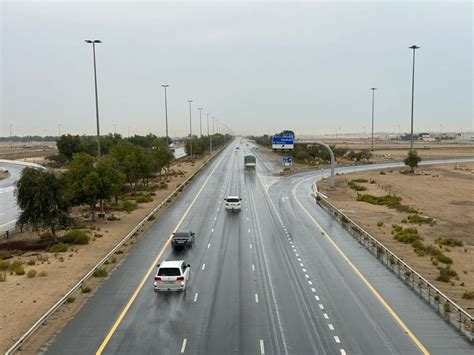 Unstable weather in UAE: Light rain and cloudy skies hit parts of Abu ...