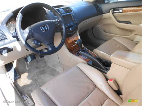 1995 Honda Accord EX Sedan interior Photos | GTCarLot.com