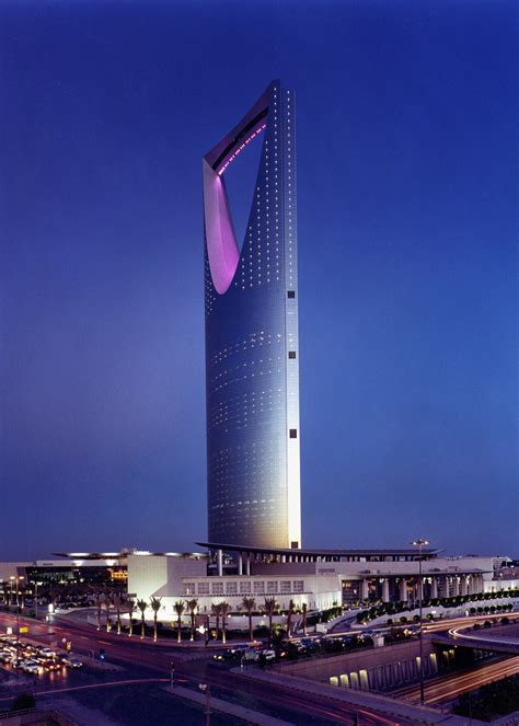 Leveraging Expertise: The Four Seasons Hotel Riyadh At Kingdom Center