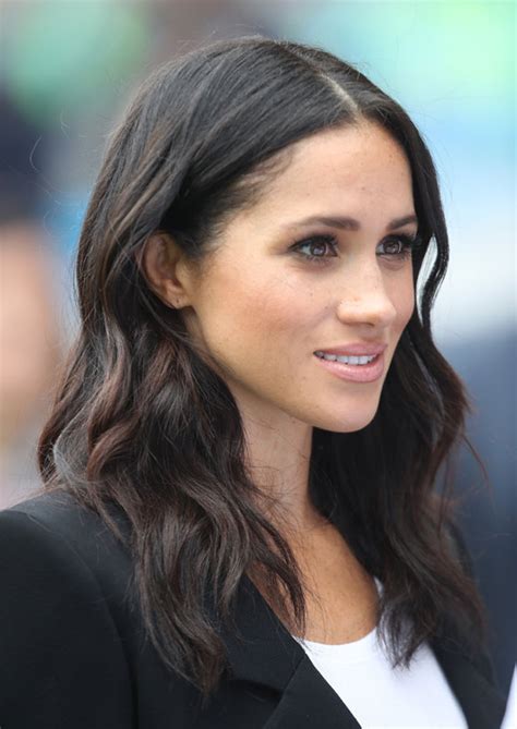 Meghan Markle sorprende con su peinado con el pelo liso