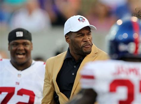 WATCH: Michael Strahan announces he'll play a stripper in 'Magic Mike ...