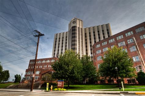 UPMC Mercy Hospital | Ronald Woan | Flickr