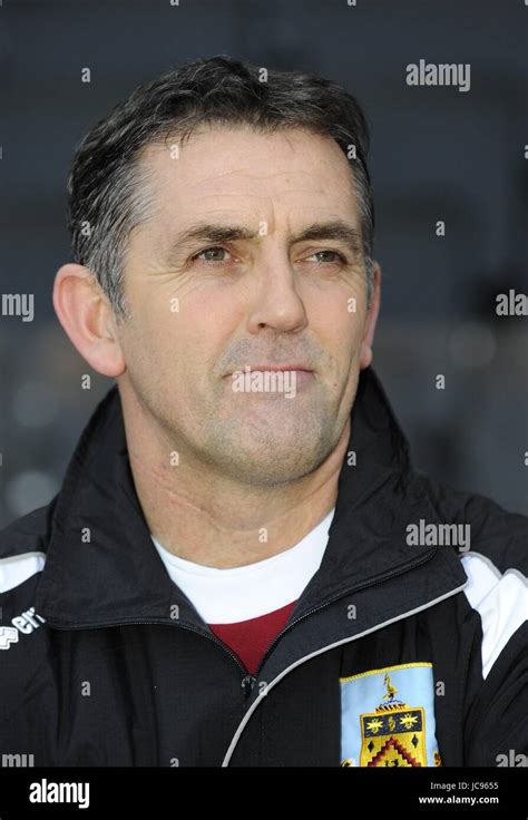 OWEN COYLE BURNLEY FC MANAGER STADIUM MK MILTON KEYNES ENGLAND 02 ...