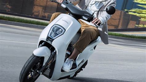 Honda files design patent for U-go electric scooter in India | HT Auto