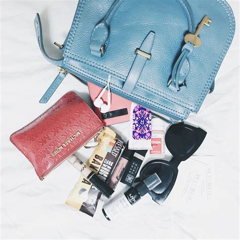 What's in My Purse? - Spicy Candy DC