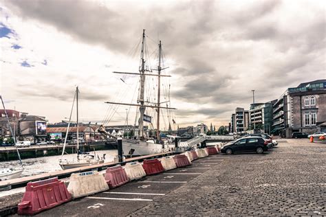CORK CITY SECTION OF CORK PORT | The Port of Cork is the mai… | Flickr