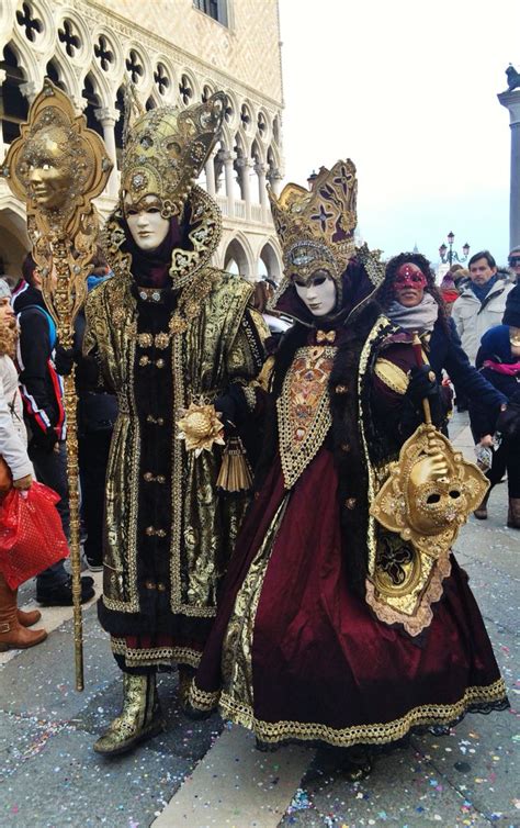 Venice Carnival | Venice carnival costumes, Carnival costumes, Venetian ...