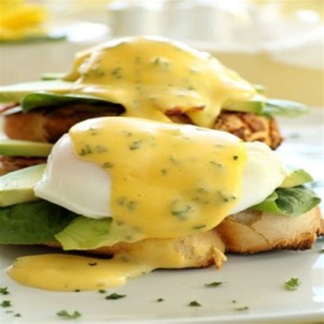 Make Easy Hollandaise Sauce Recipe