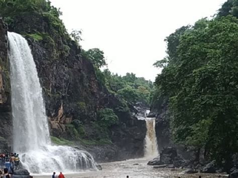 Sheetla Mata Waterfall, Indore - Timings, Swimming, Entry Fee, Best ...