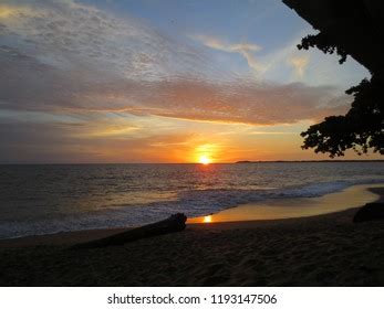 Beaches Libreville Gabon Stock Photo 1193147506 | Shutterstock