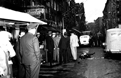 Murder and Mystery on The Brooding Streets of New York City With Weegee - Flashbak