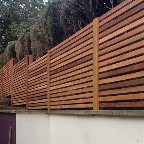 Western red cedar battens fence. See link for how to construct. | Cedar fence, Slatted fence ...