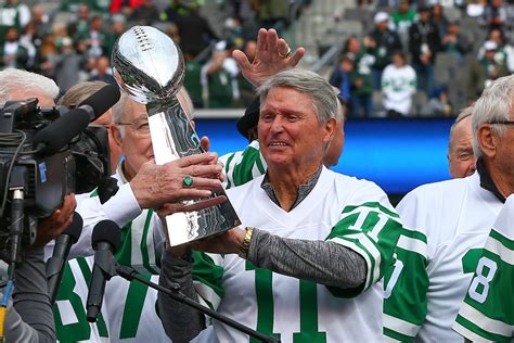 Jets Fans Saddened By Death Of Legendary Super Bowl Hero - The Spun