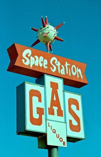 Pin by Ali Deanda on it's the American way... | Vintage neon signs, Old ...