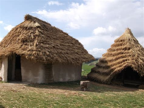 😎 Neolithic age homes. What was life like during the Stone Age?. 2019-02-22