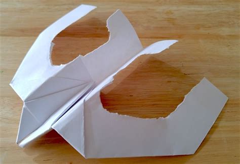 A friend of my father taught me how to make this very aerodynamic paper ...