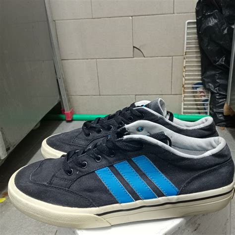 Adidas casual, Men's Fashion, Men's Footwear, Sneakers on Carousell