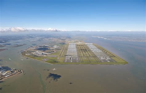 Thames Estuary Airport | Tag | ArchDaily