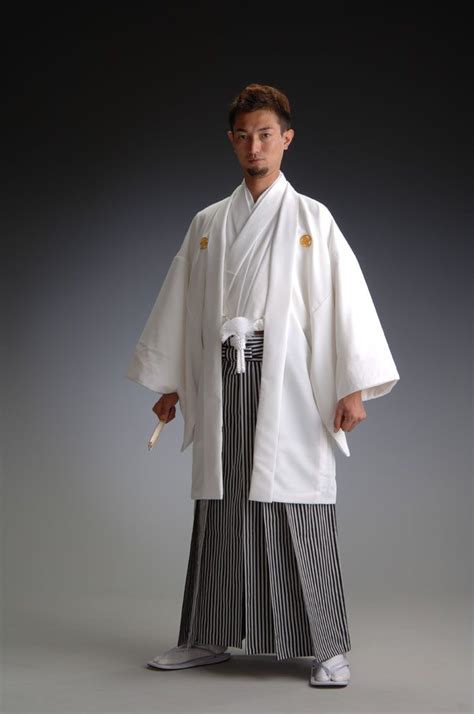 Pin de Lloyd Bermas en Vestimenta Samurai/Japonesa | Inspiración moda, Moda, Vestimentas