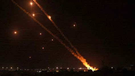 1,000 rockets from Gaza fired at Israel overnight - Al-Monitor ...