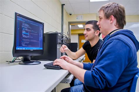 Computer Programming Program | Niagara College