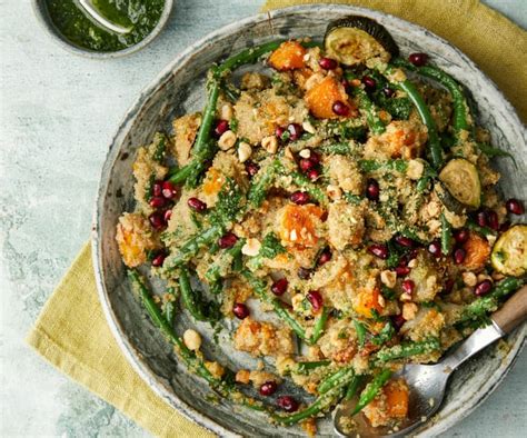 Sweet and Savoury Amaranth Salad with Cumin Roasted Veg, Pomegranate ...