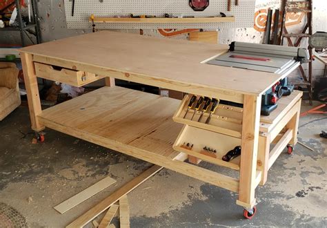 First simple workbench with integrated table saw : woodworking | Diy ...